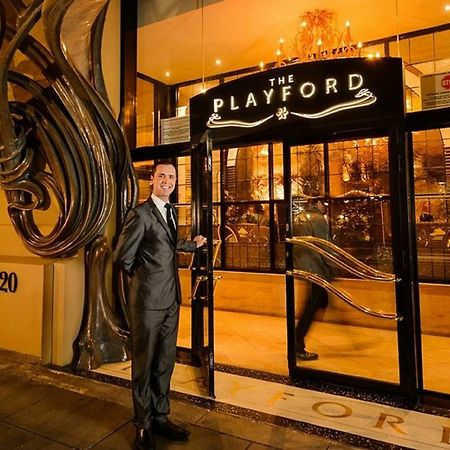 เดอะเพลย์ฟอร์ด แอดิเลด - เอ็มแกลเลอรี่ Hotel ภายนอก รูปภาพ The entrance to The Playford