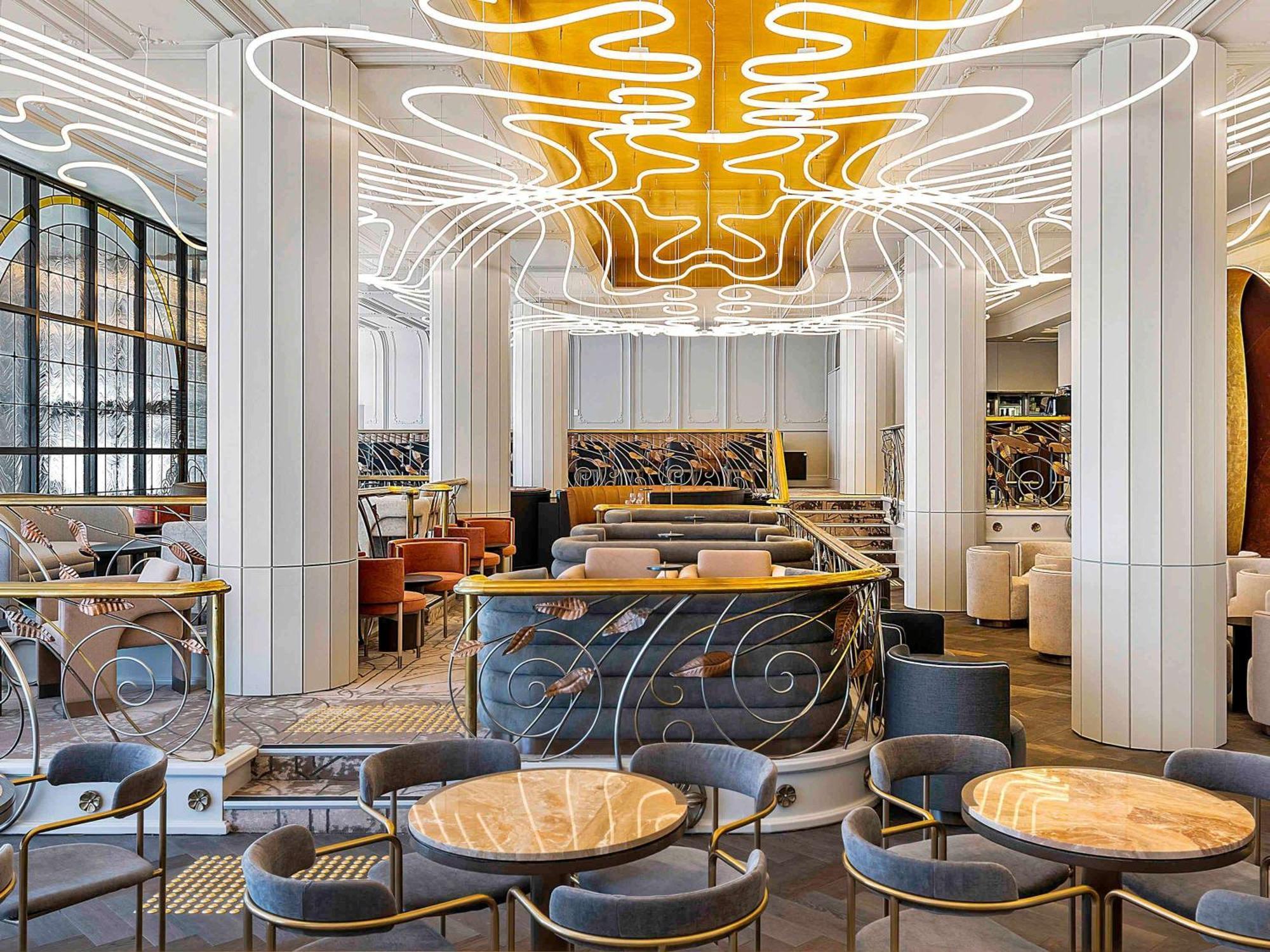 เดอะเพลย์ฟอร์ด แอดิเลด - เอ็มแกลเลอรี่ Hotel ภายนอก รูปภาพ The interior of the restaurant